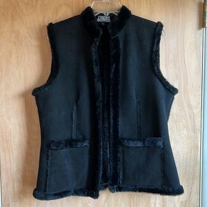 Fibers Vegan Suede Faux Fur Lined Cozy Vest Large